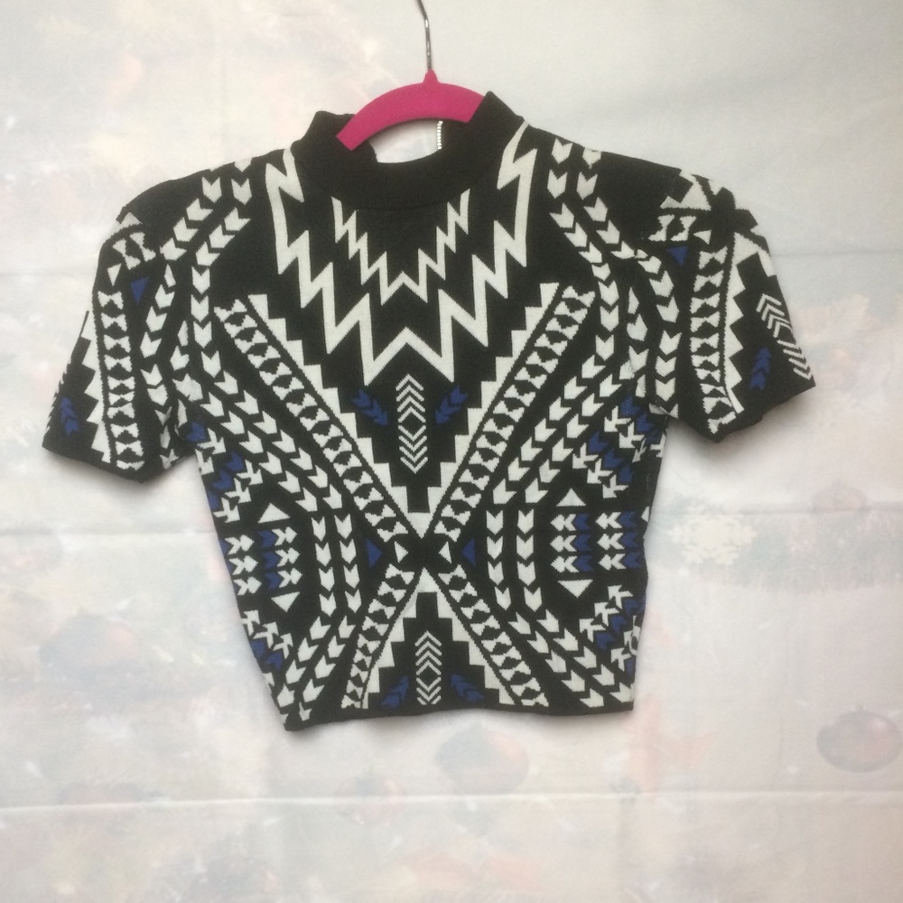 H&M Black and Blue Funky Crop Blouse